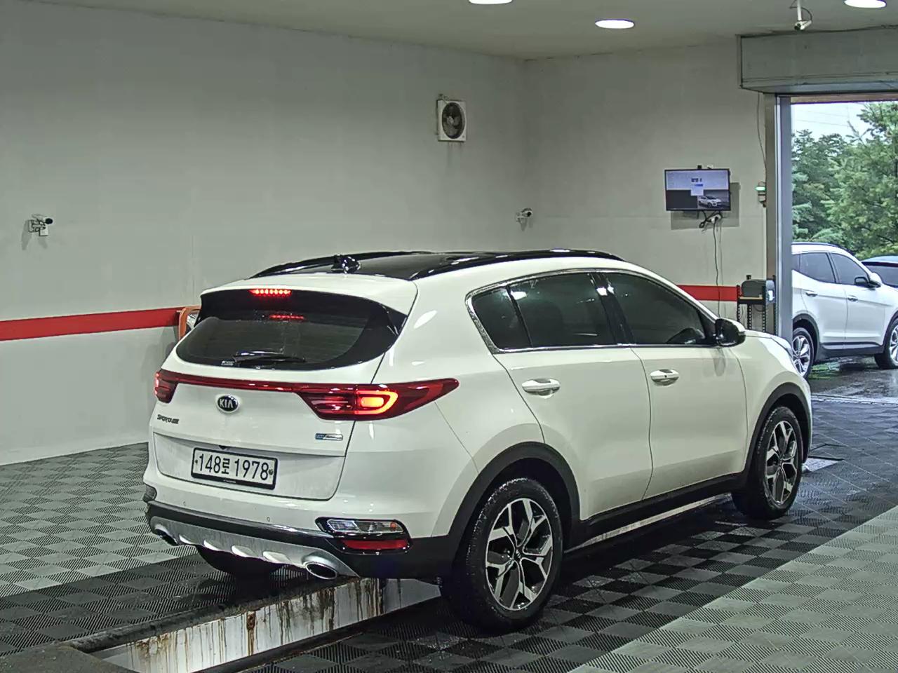 2020 - kia sportage