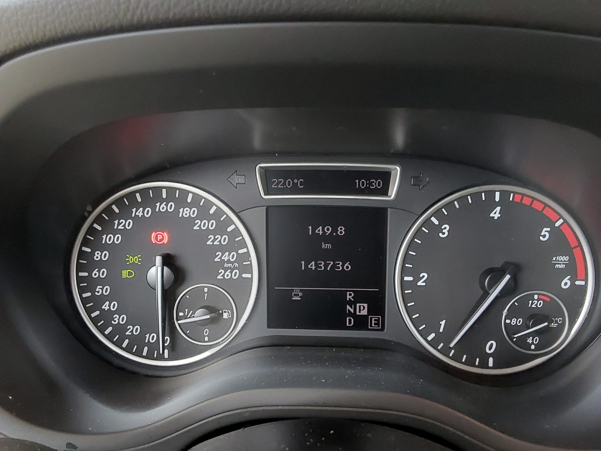 2013 - mercedes-benz b200