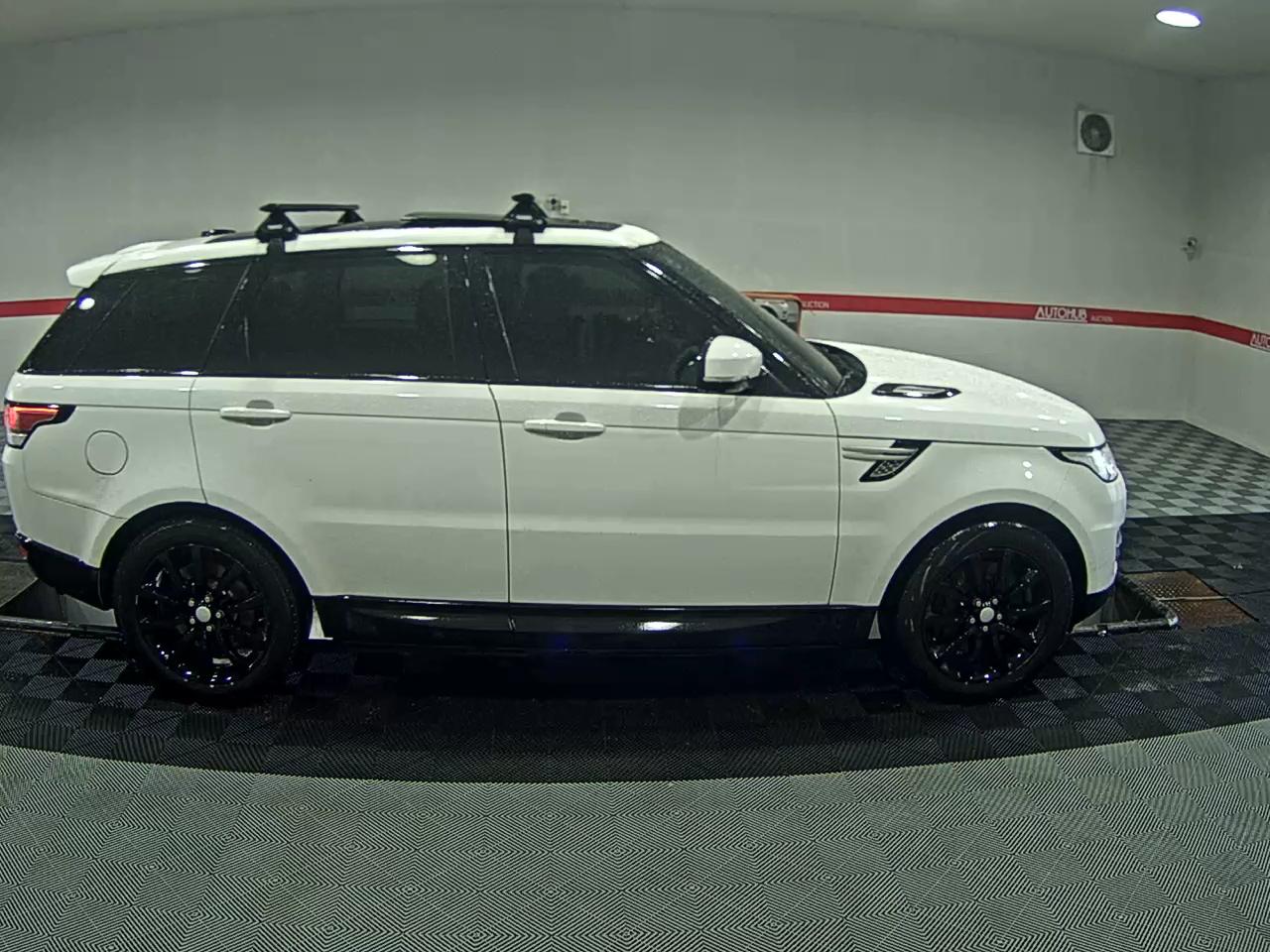 2015 - land rover range rover