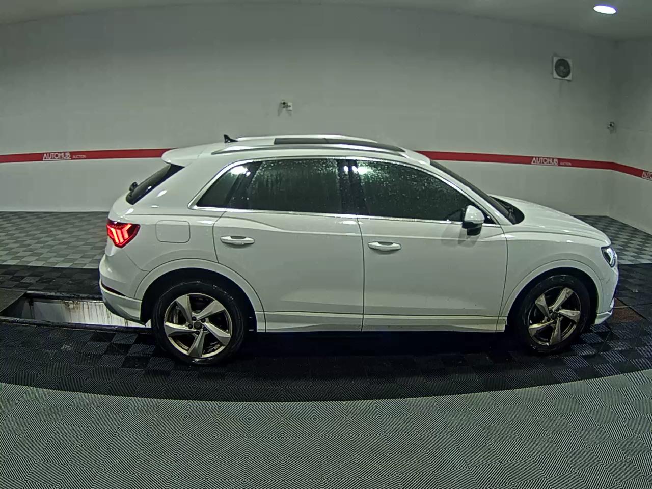 2020 - audi q3