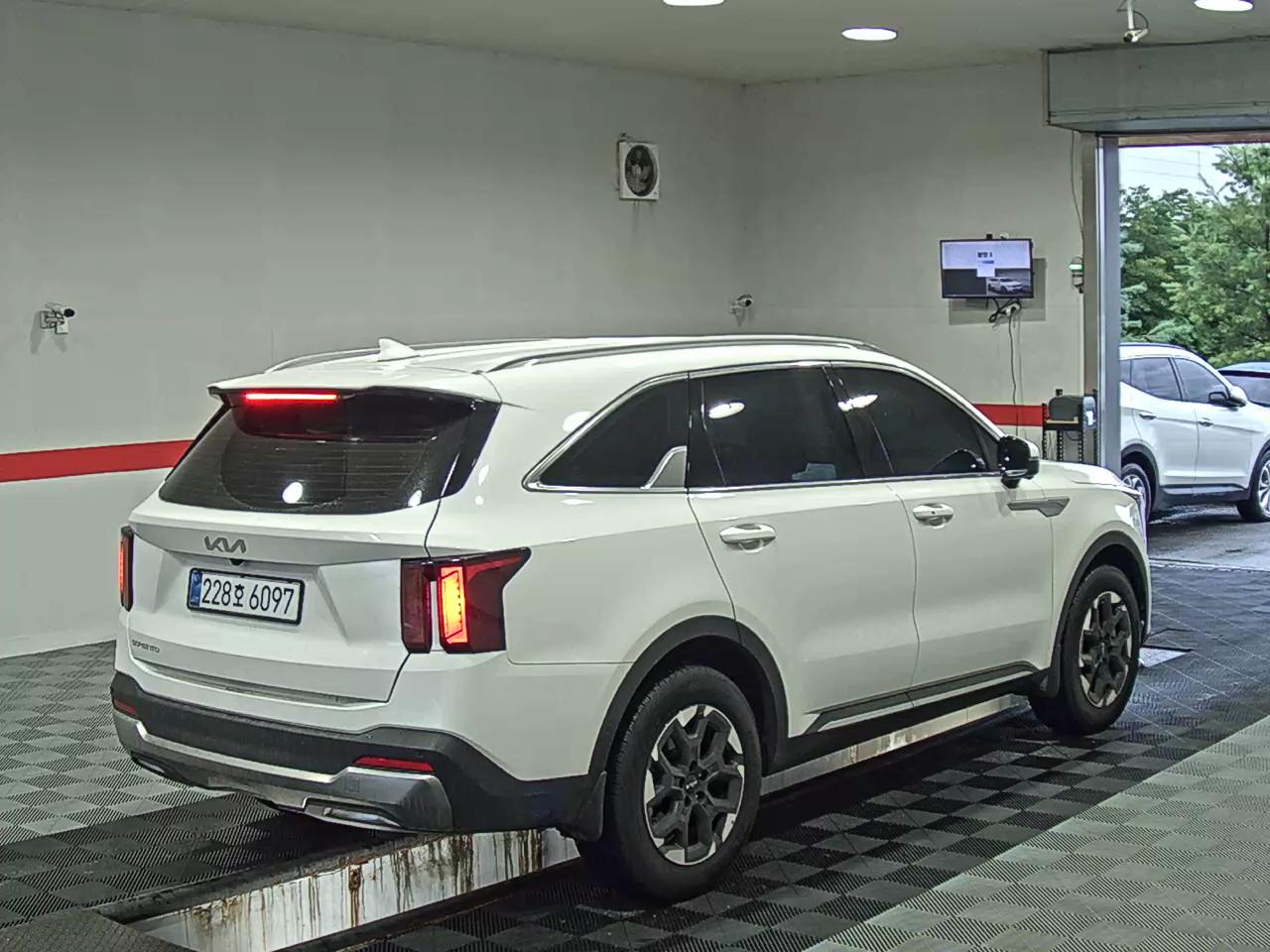 2025 - kia sorento