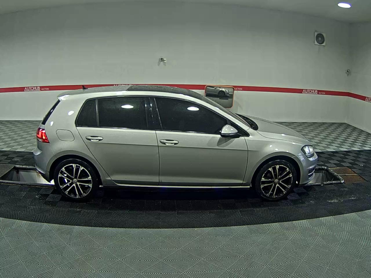 2014 - volkswagen golf