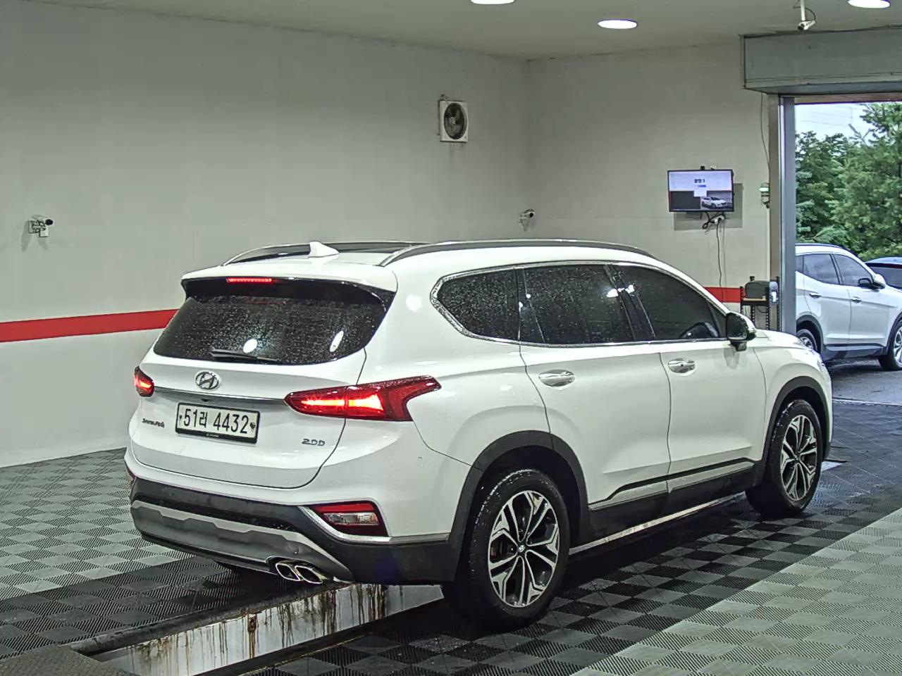 2019 - hyundai santa fe