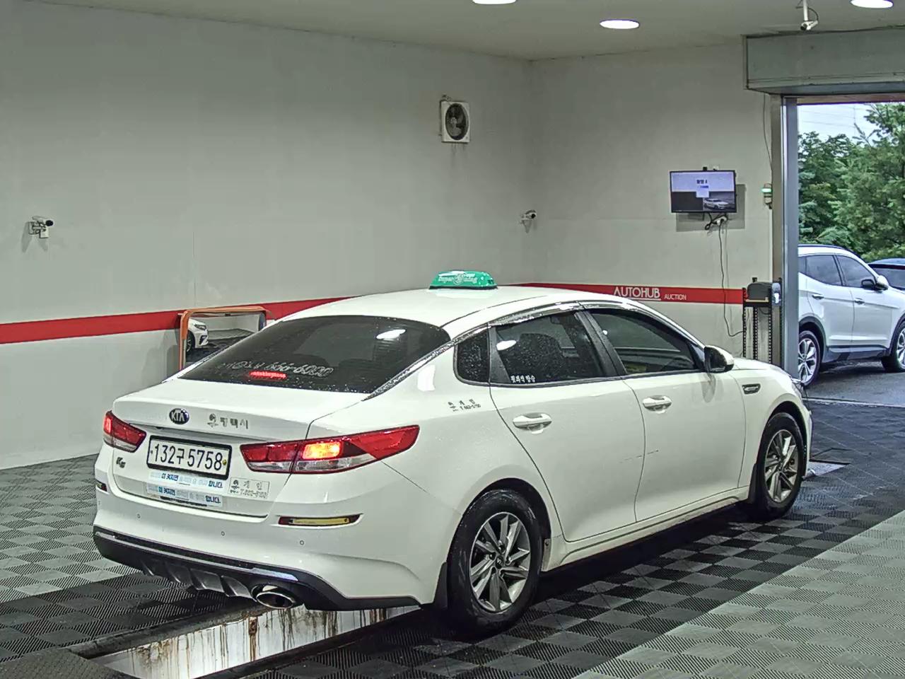 2019 - kia k5