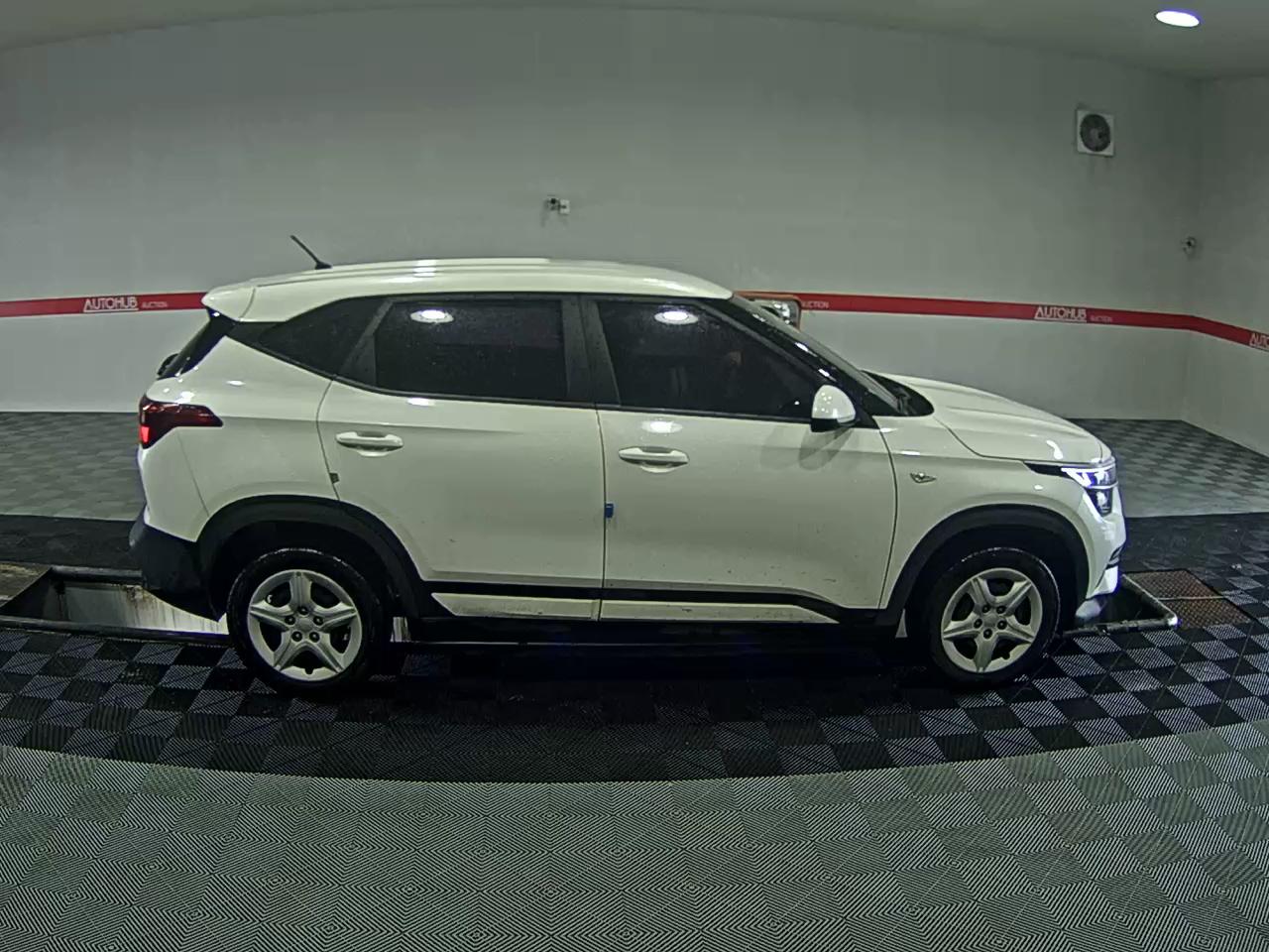2020 - kia seltos