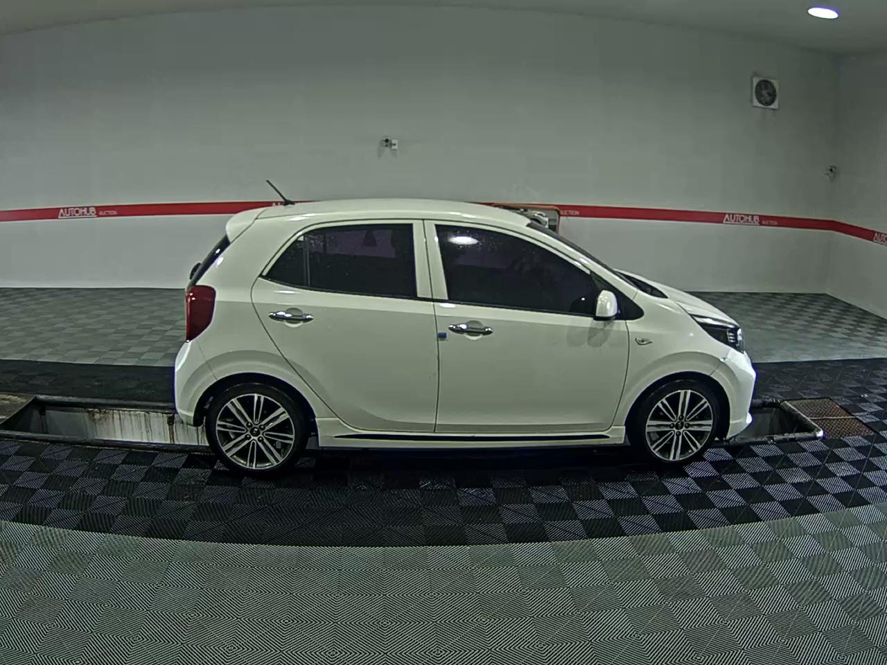 2020 - kia morning