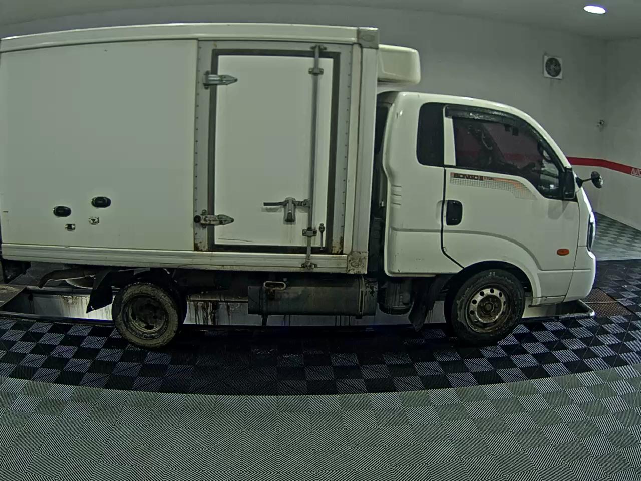2016 - kia bongo