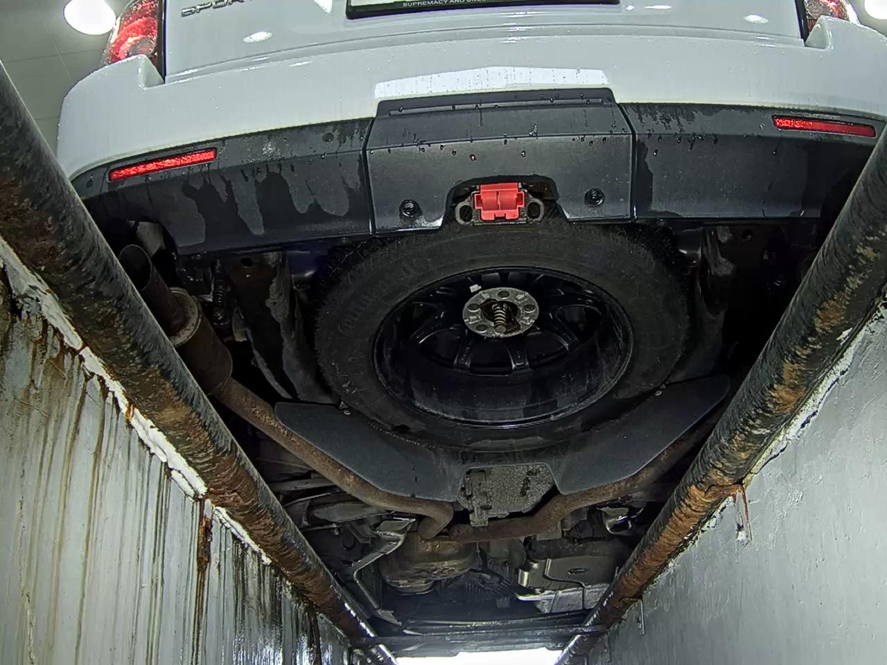 2012 - land rover range rover