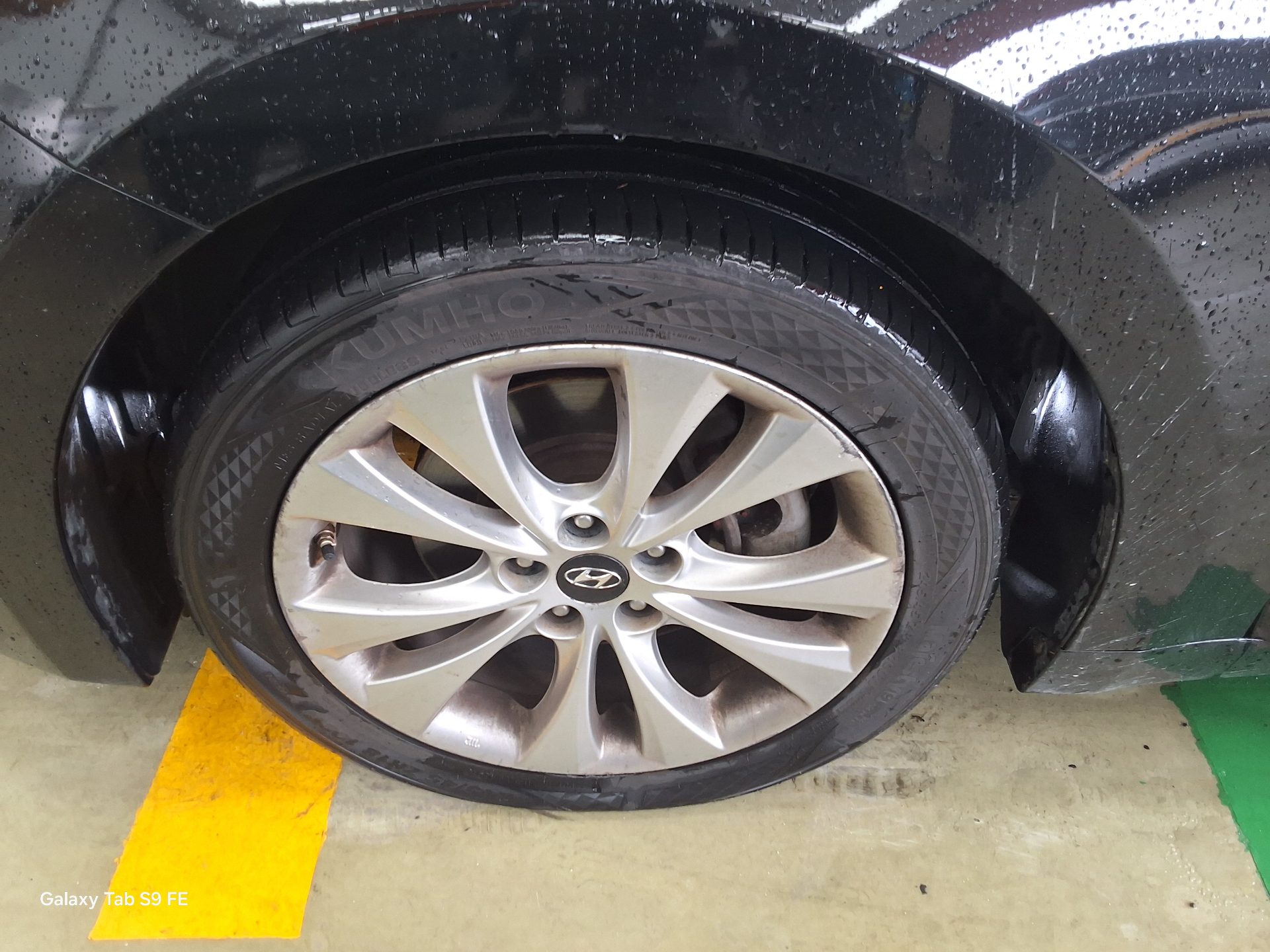 2011 - hyundai grandeur