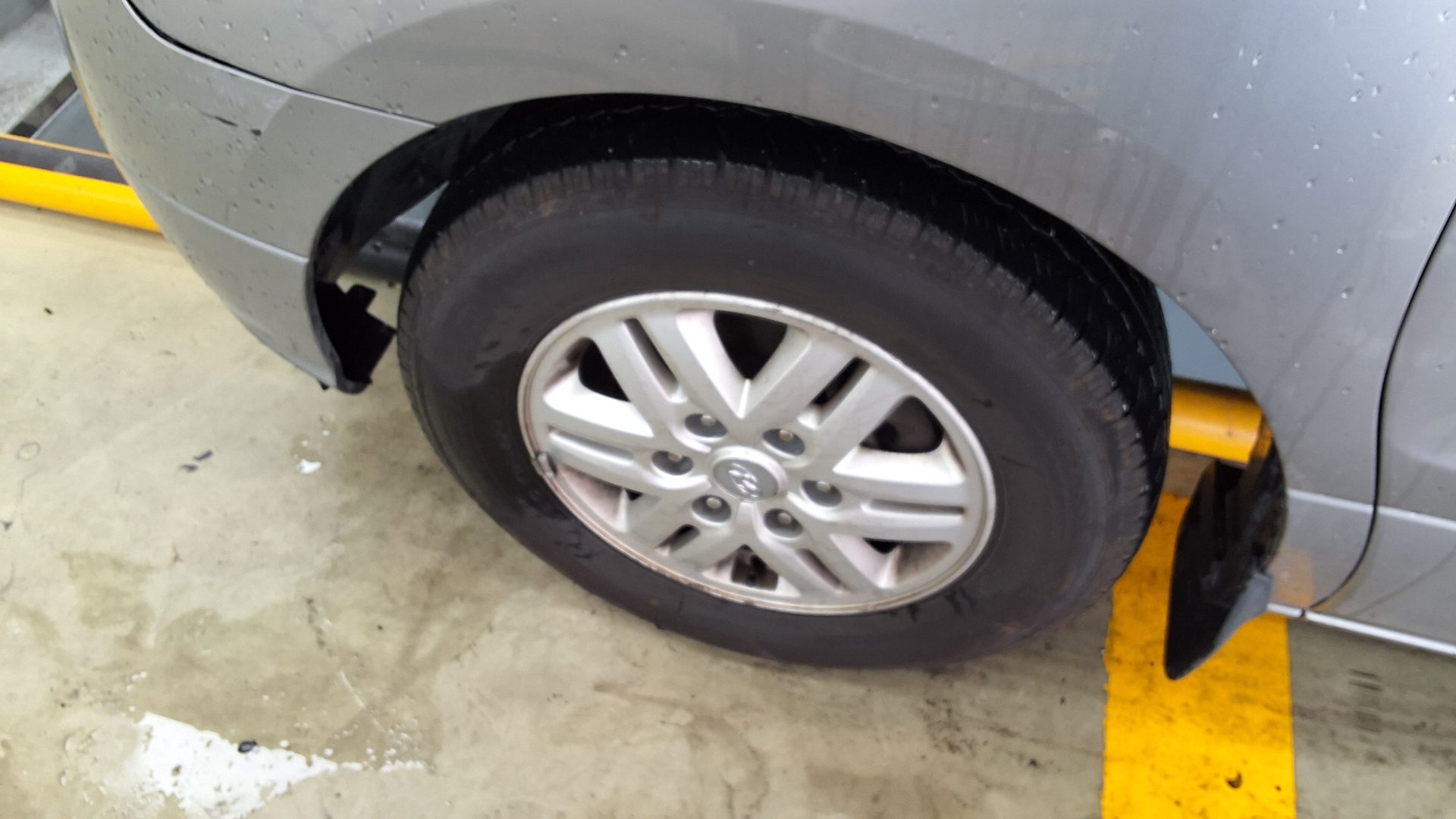2012 - hyundai grand starex