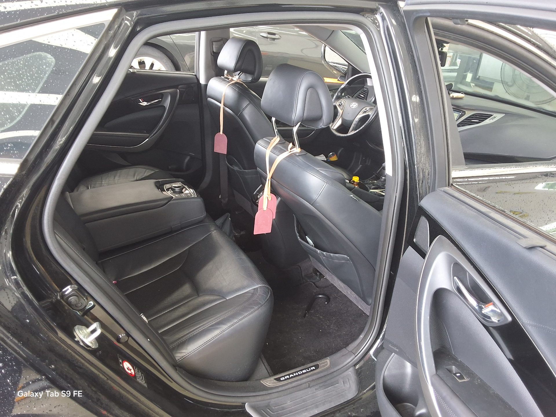 2011 - hyundai grandeur