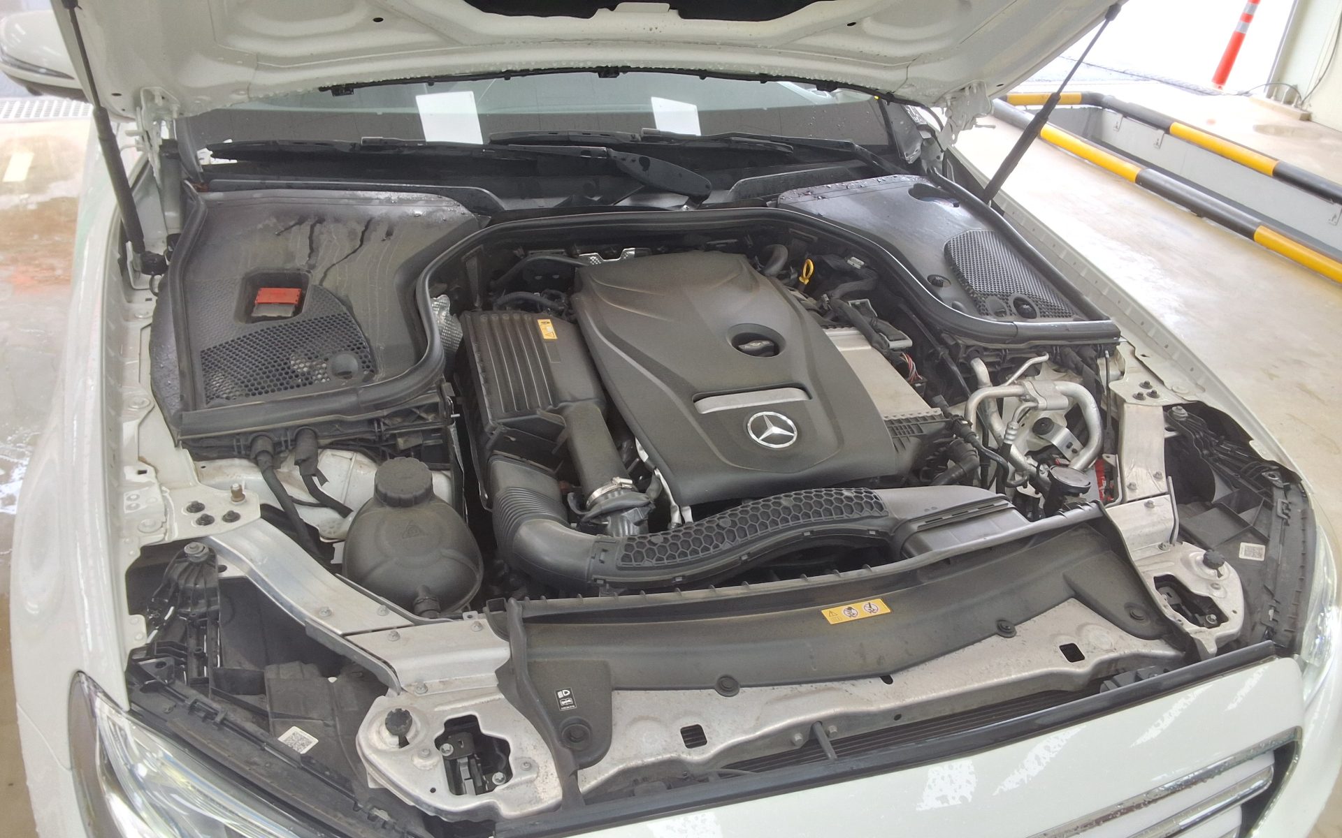 2017 - mercedes-benz e300