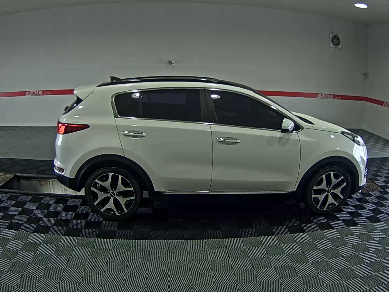2017 - kia sportage
