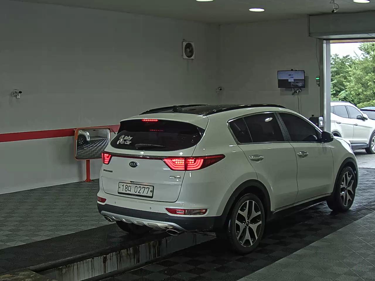 2017 - kia sportage