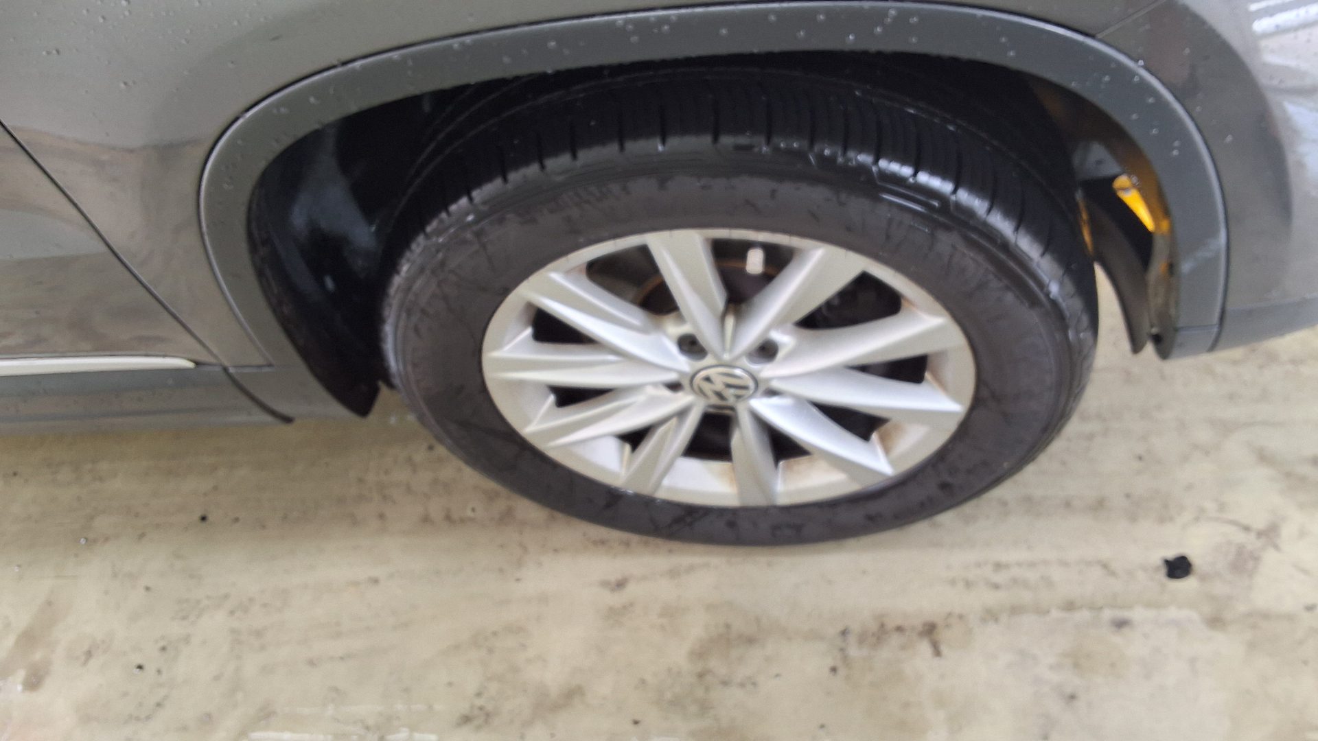 2015 - volkswagen tiguan