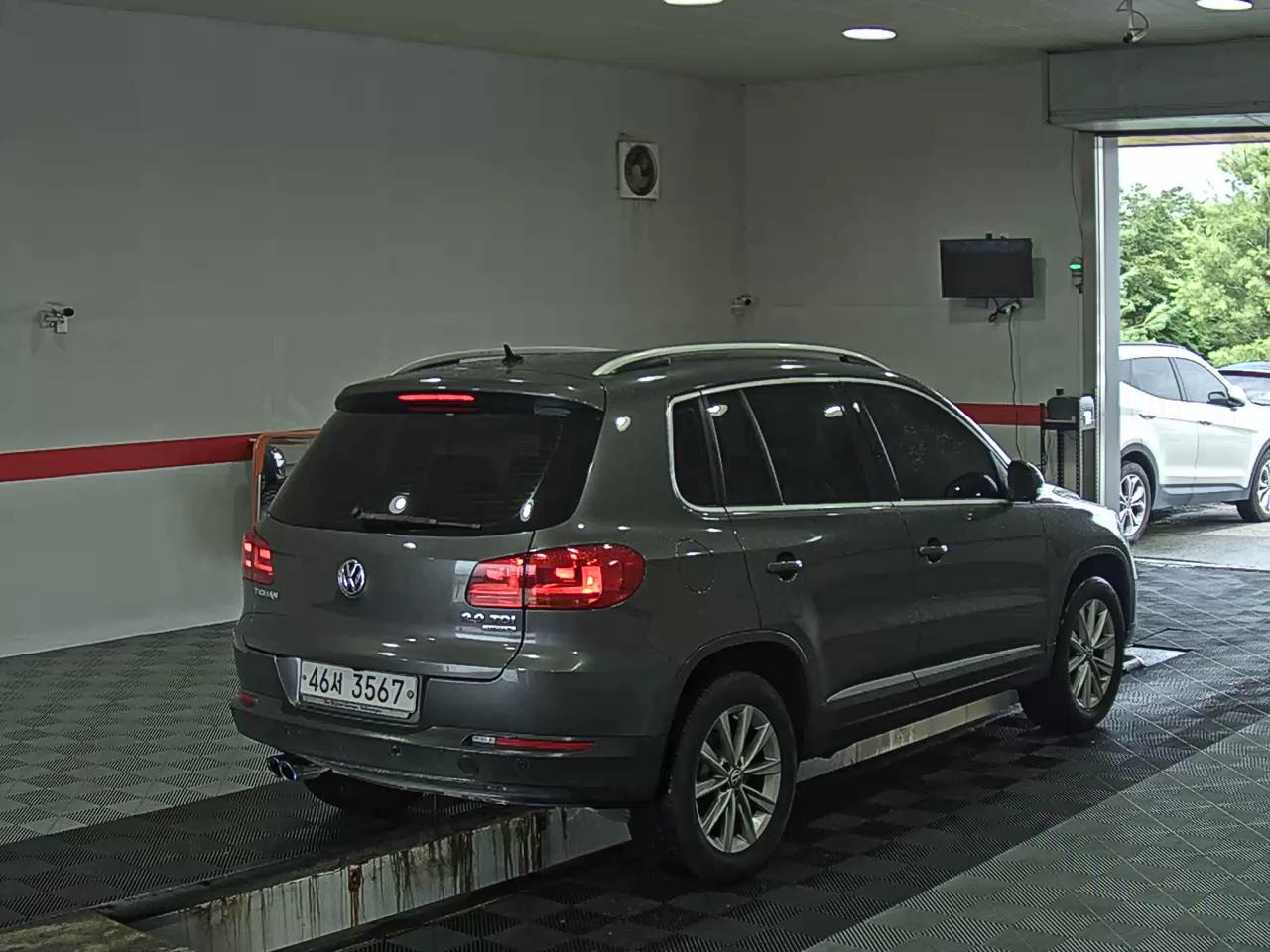 2015 - volkswagen tiguan