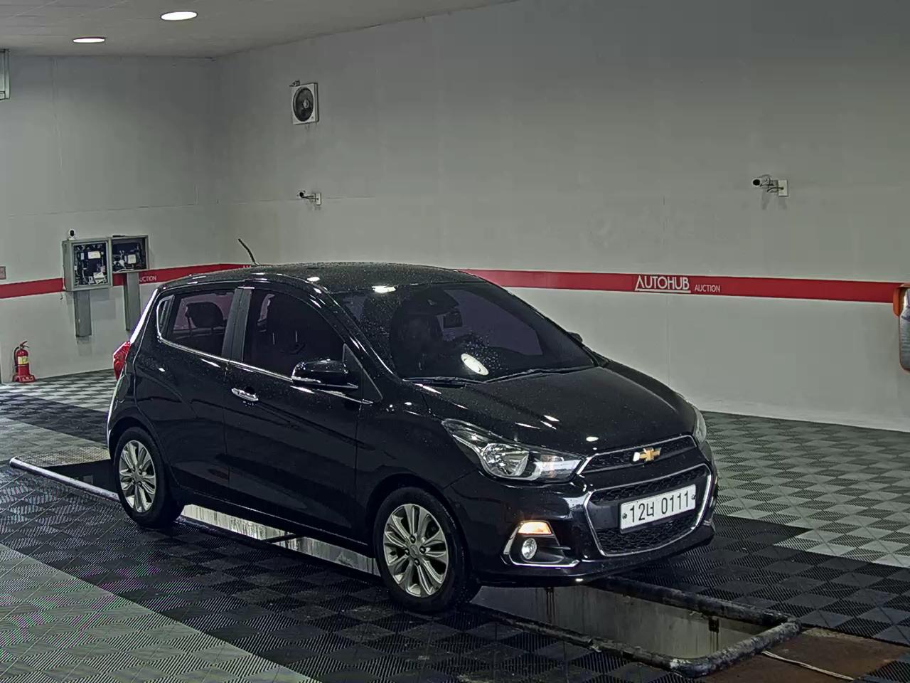 2016 - chevrolet spark