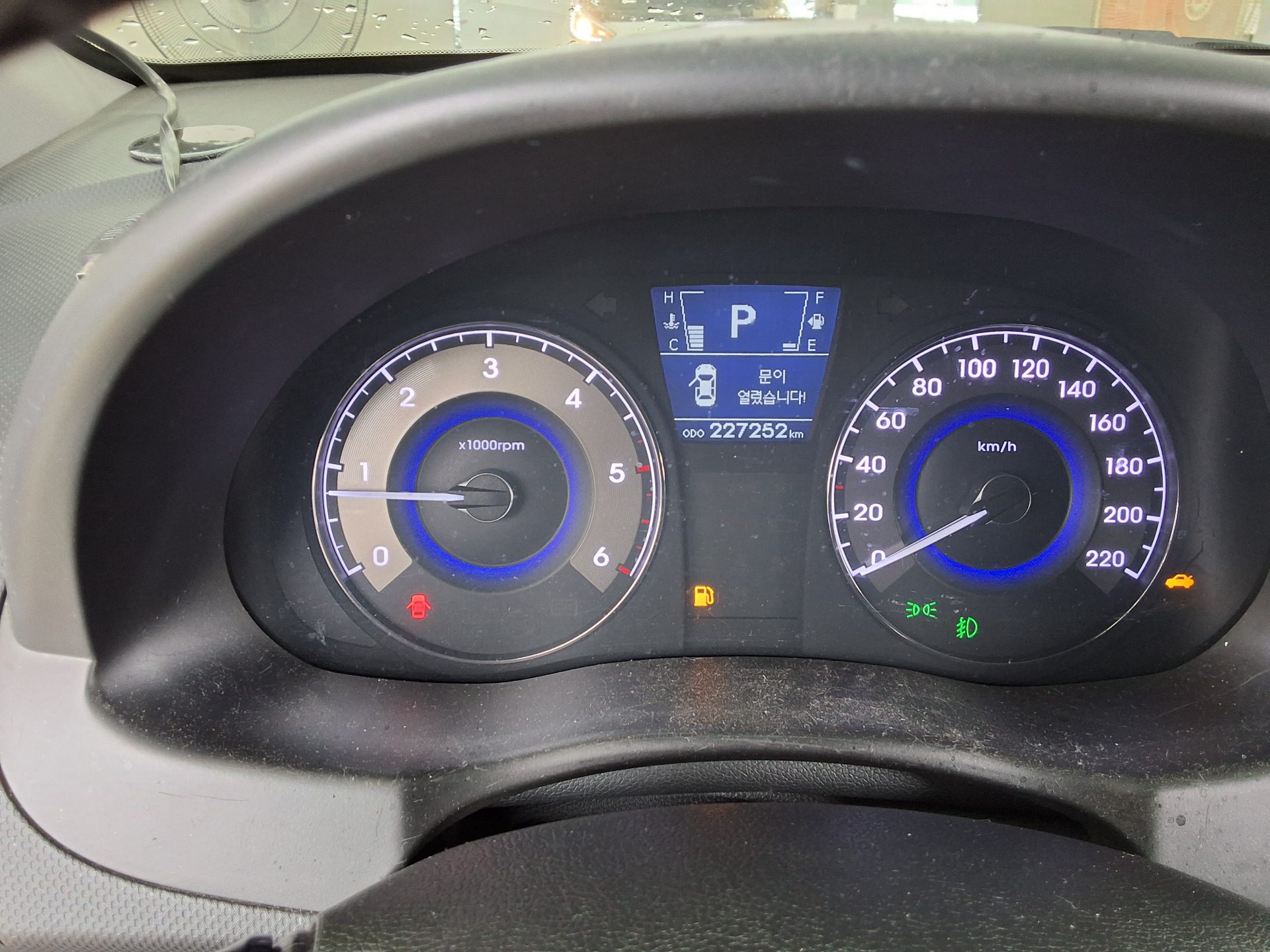 2014 - hyundai accent