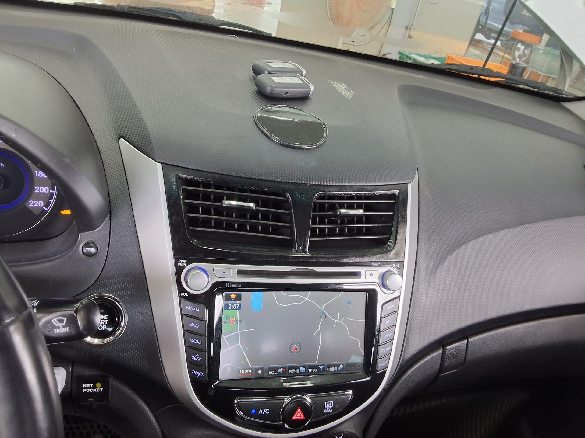 2014 - hyundai accent
