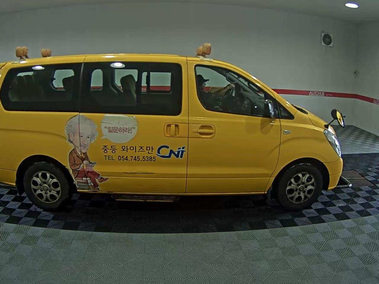 2015 - hyundai grand starex