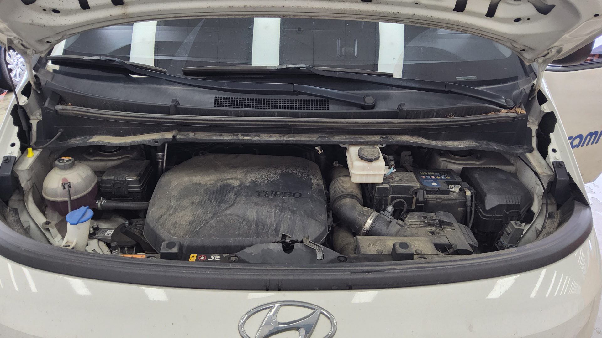 2022 - hyundai staria