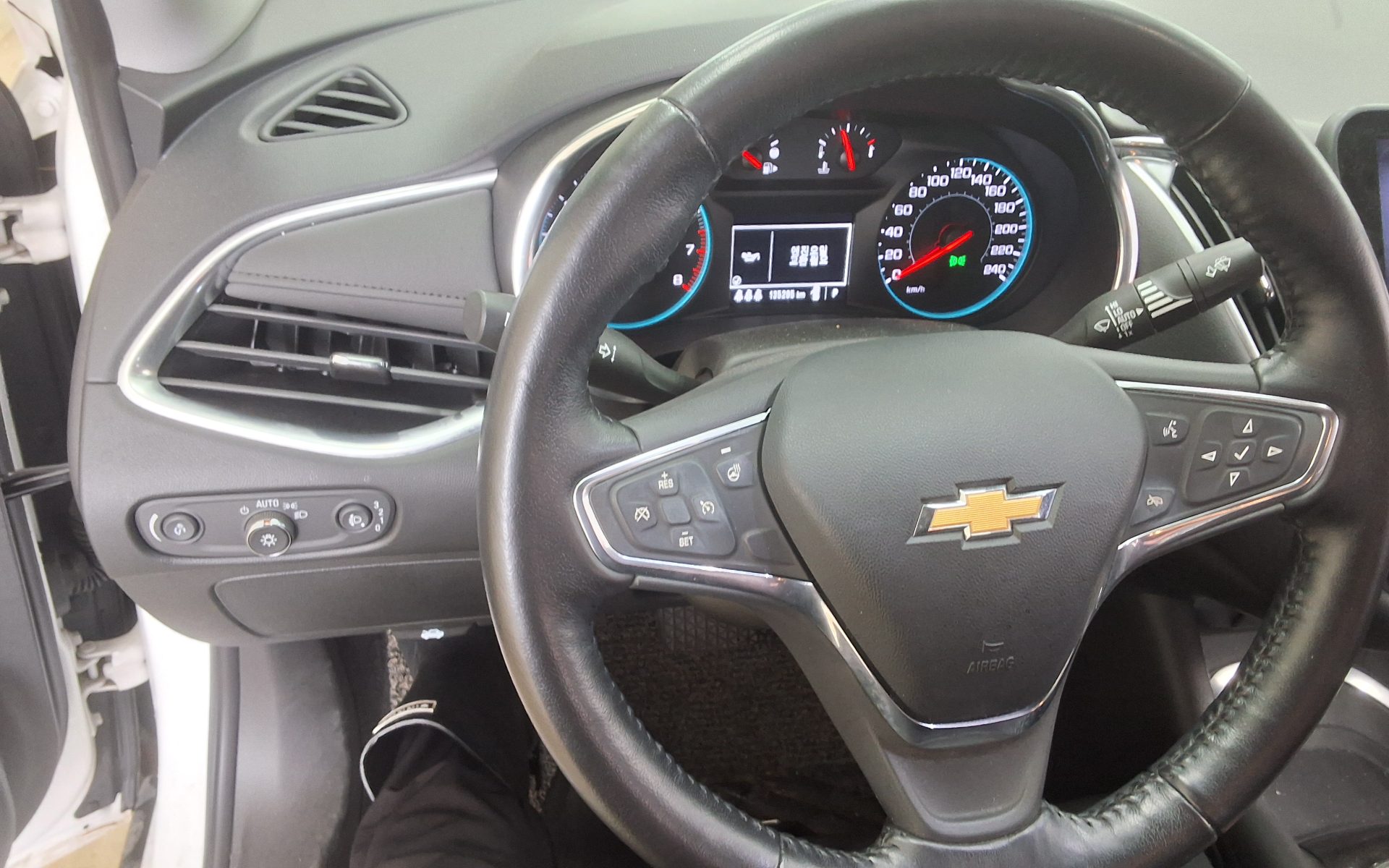 2021 - chevrolet malibu