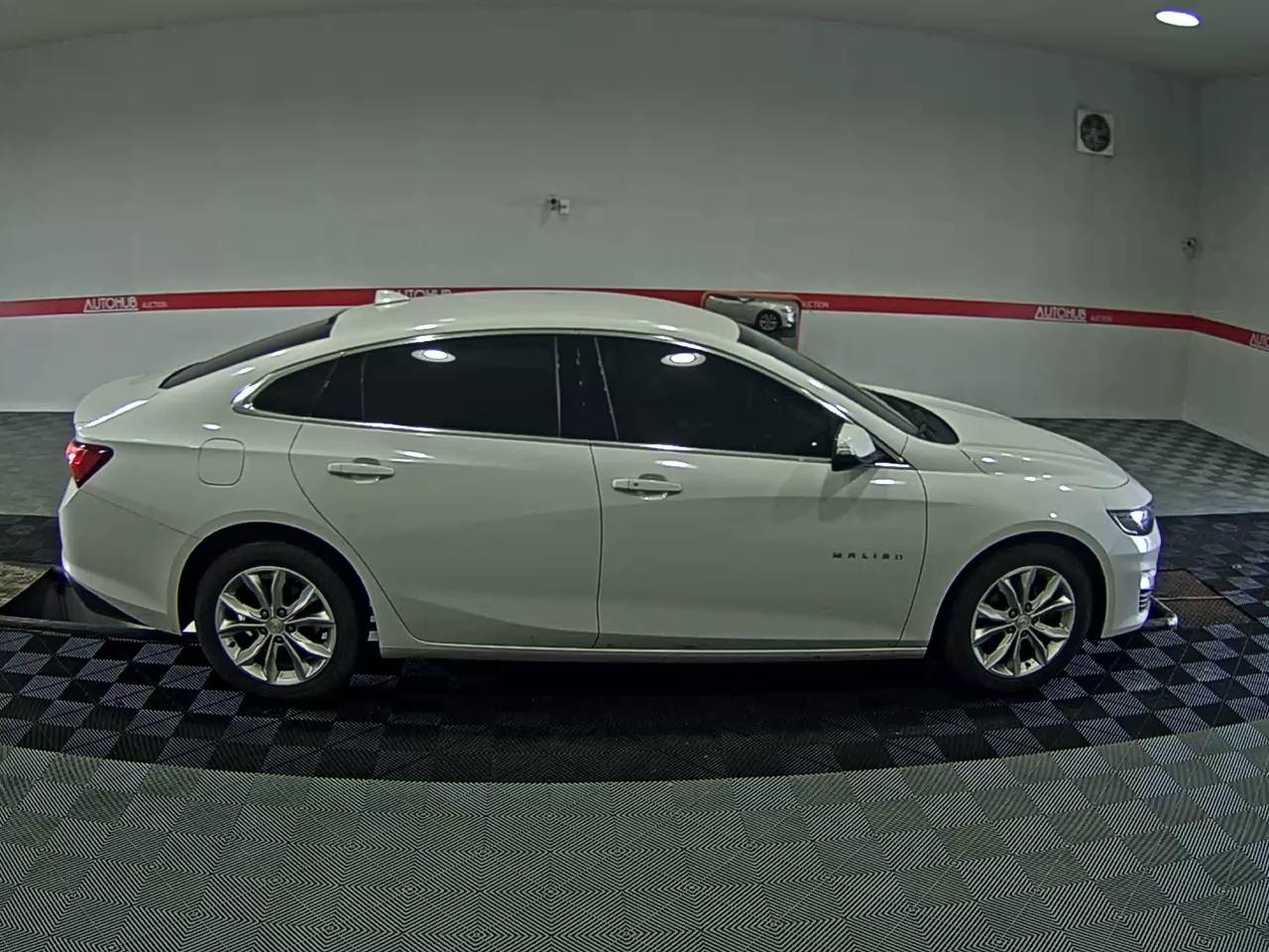 2021 - chevrolet malibu