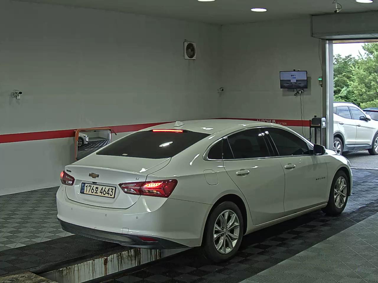 2021 - chevrolet malibu