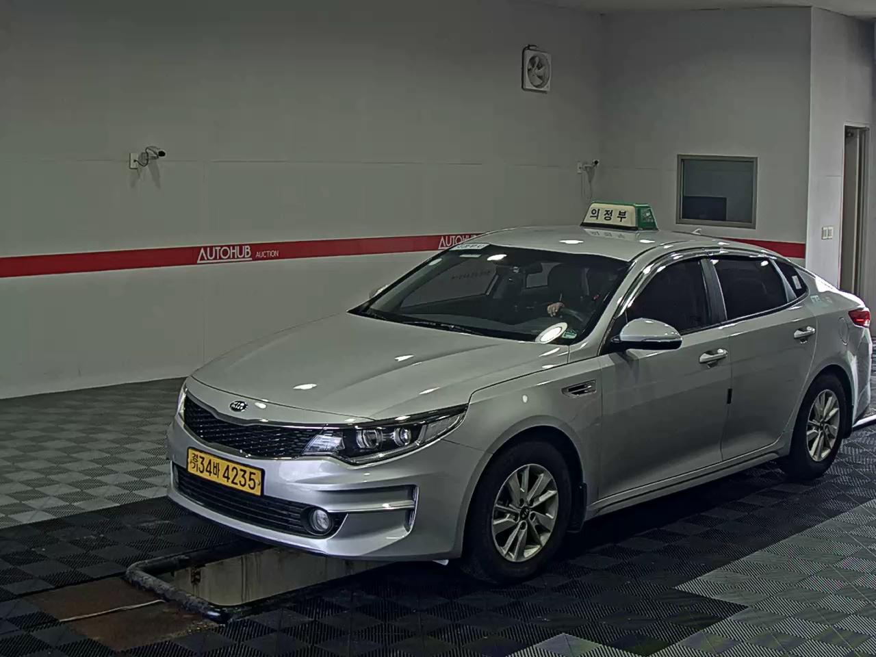 KIA K5 LPI TAXI DELUXE