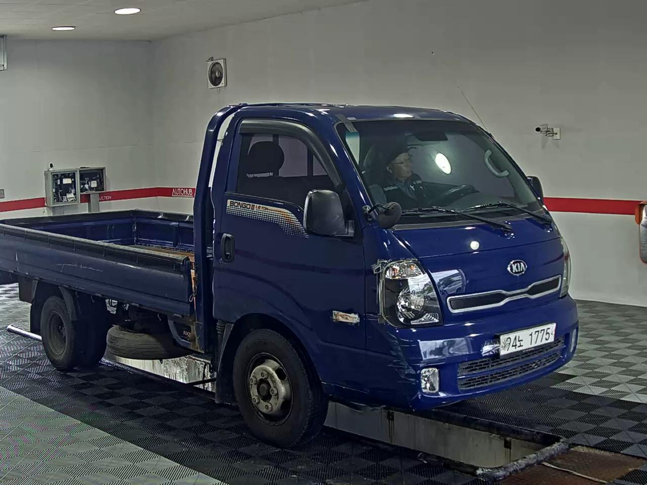 2015 - kia bongo