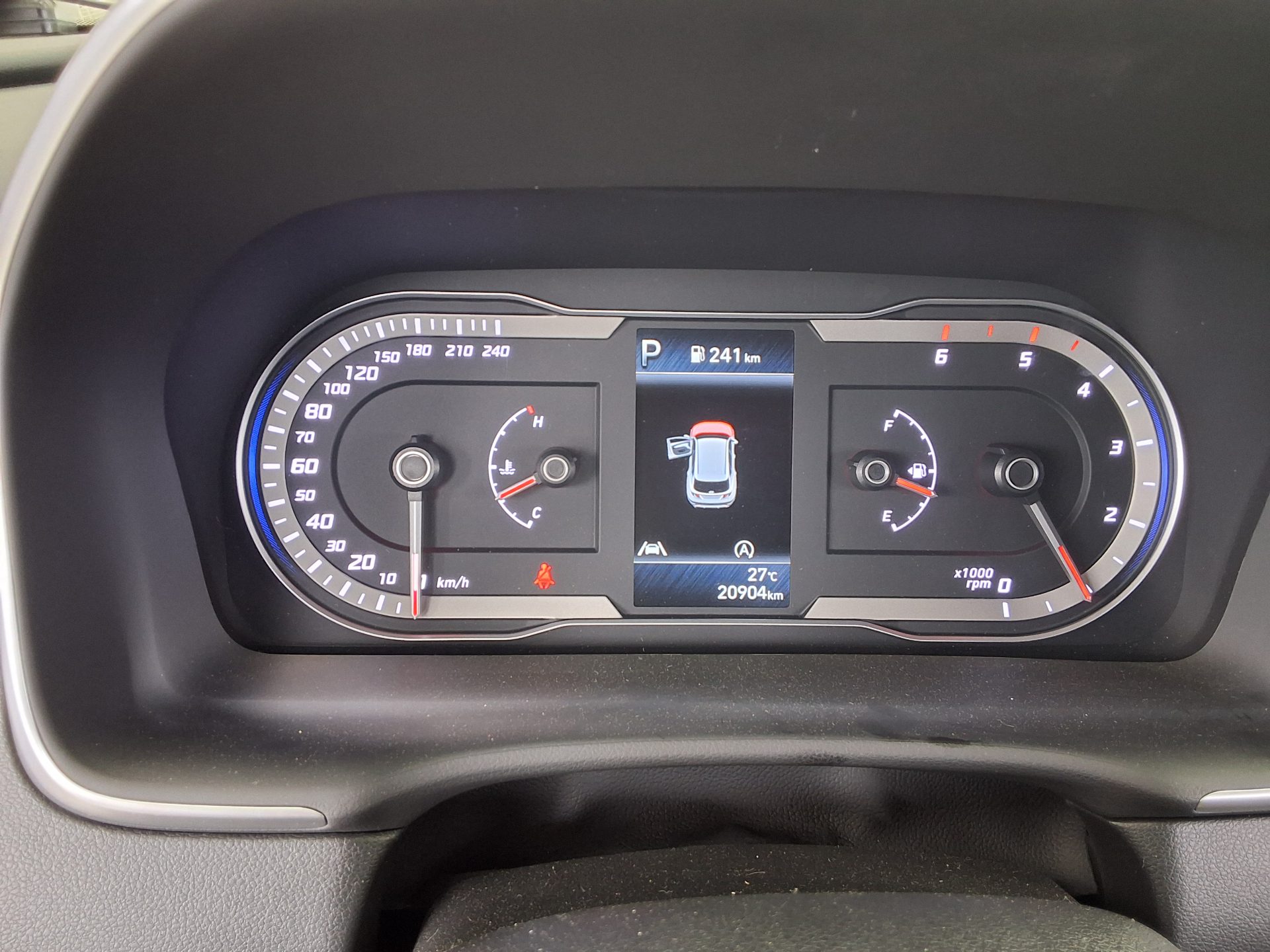 2022 - hyundai tucson