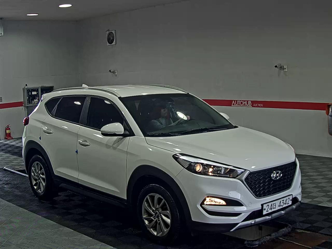 2017 - hyundai tucson