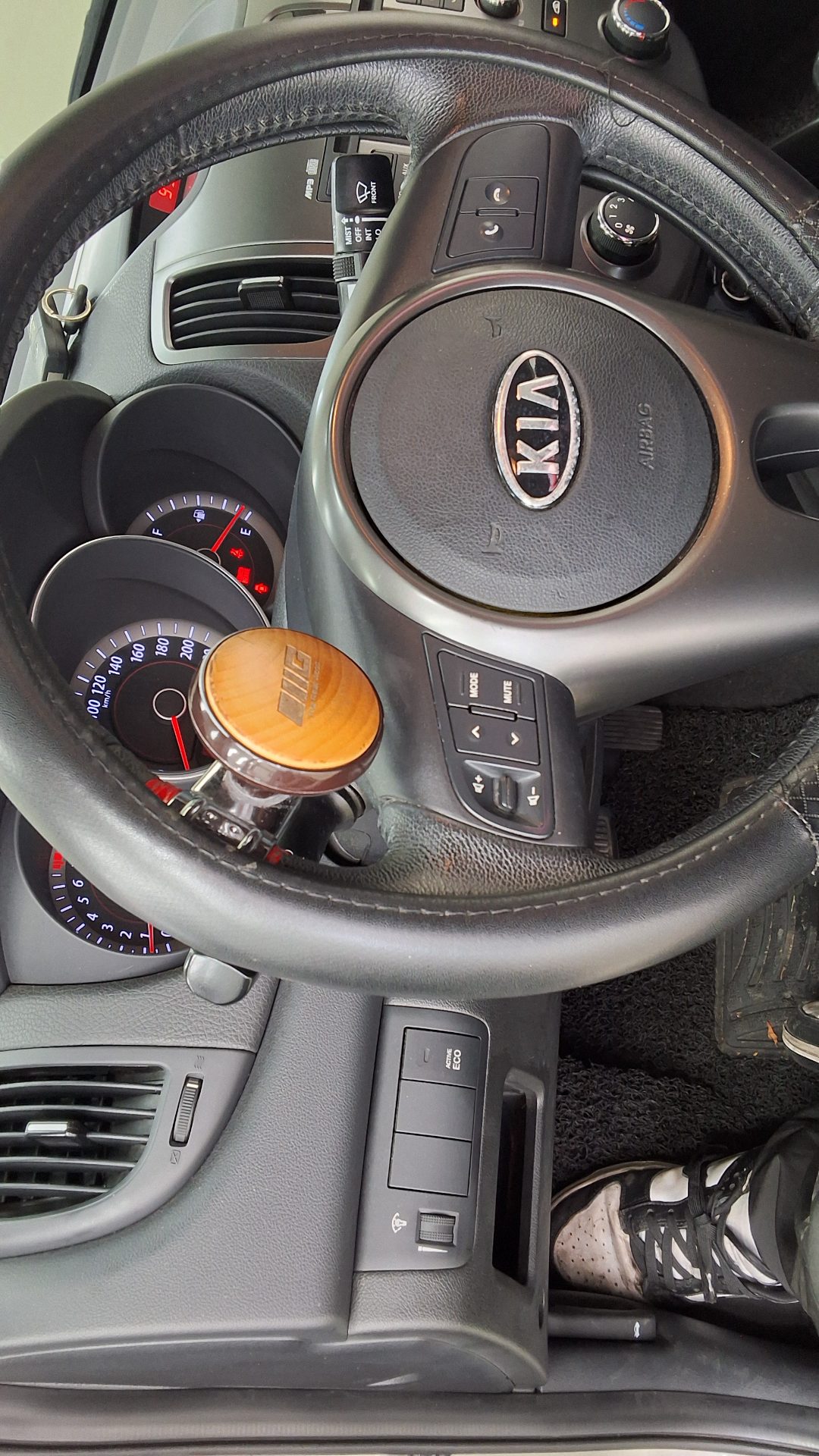 2011 - kia forte