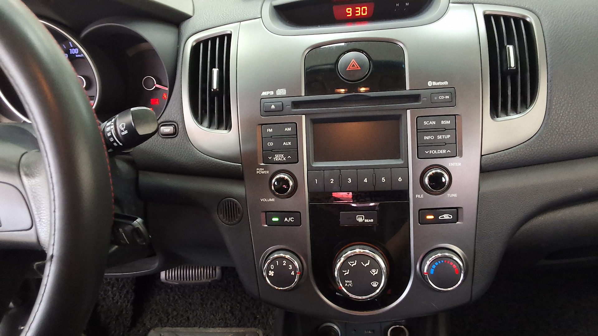 2011 - kia forte