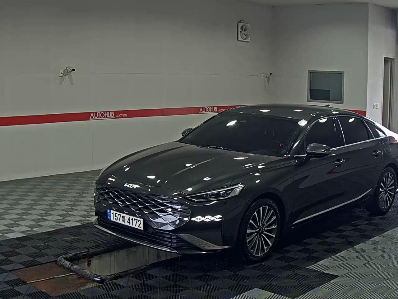 2022 - kia k8