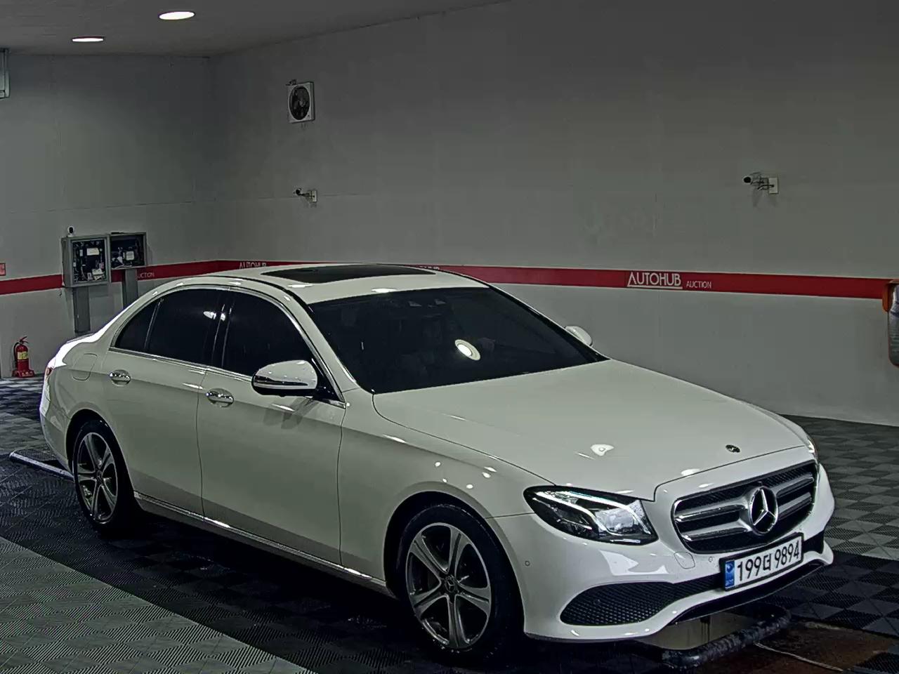 2018 - mercedes-benz e300