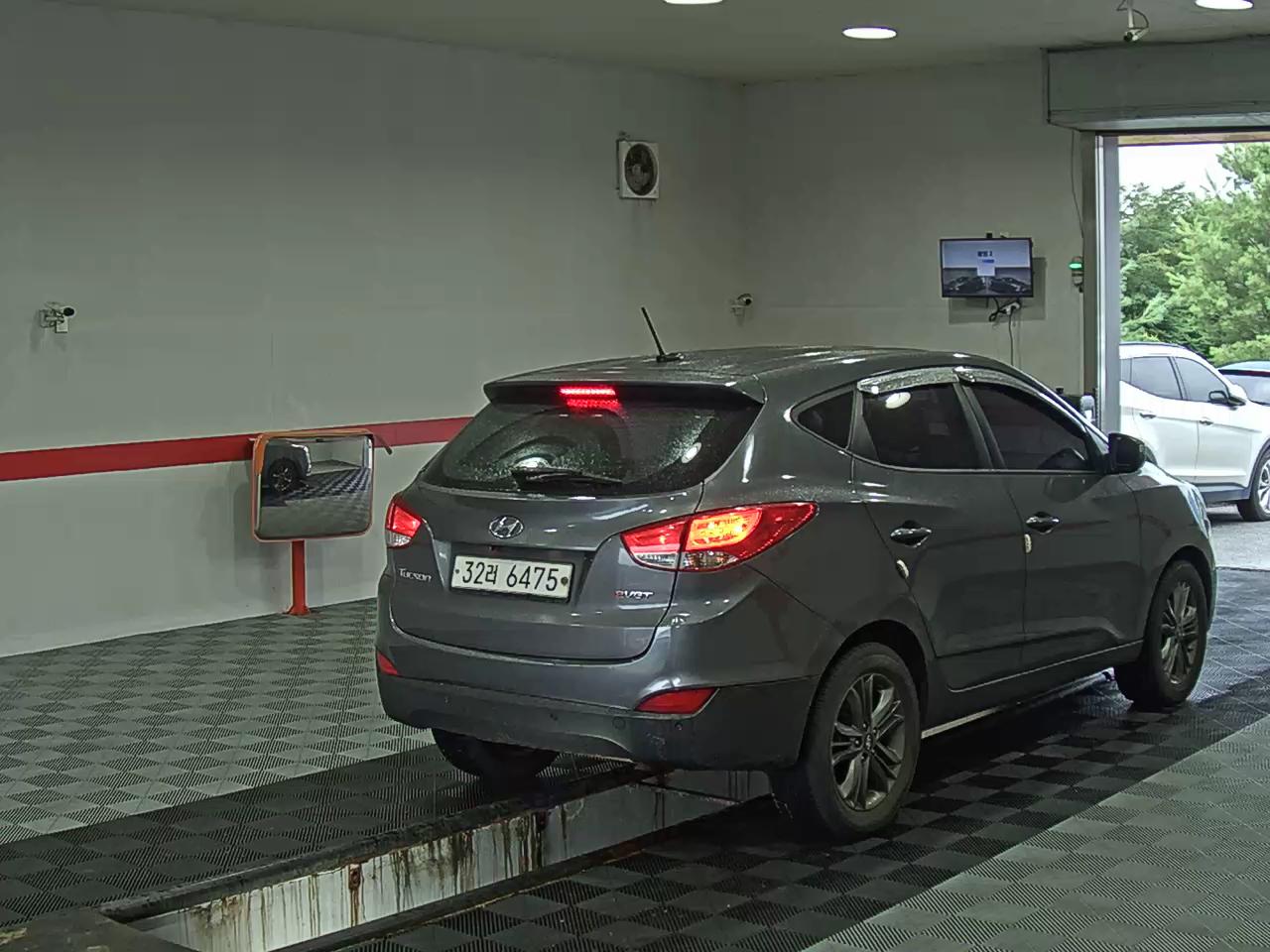 2014 - hyundai tucson