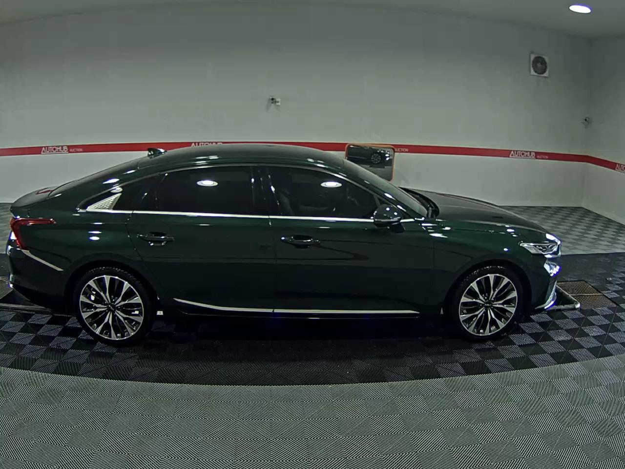 2022 - kia k8