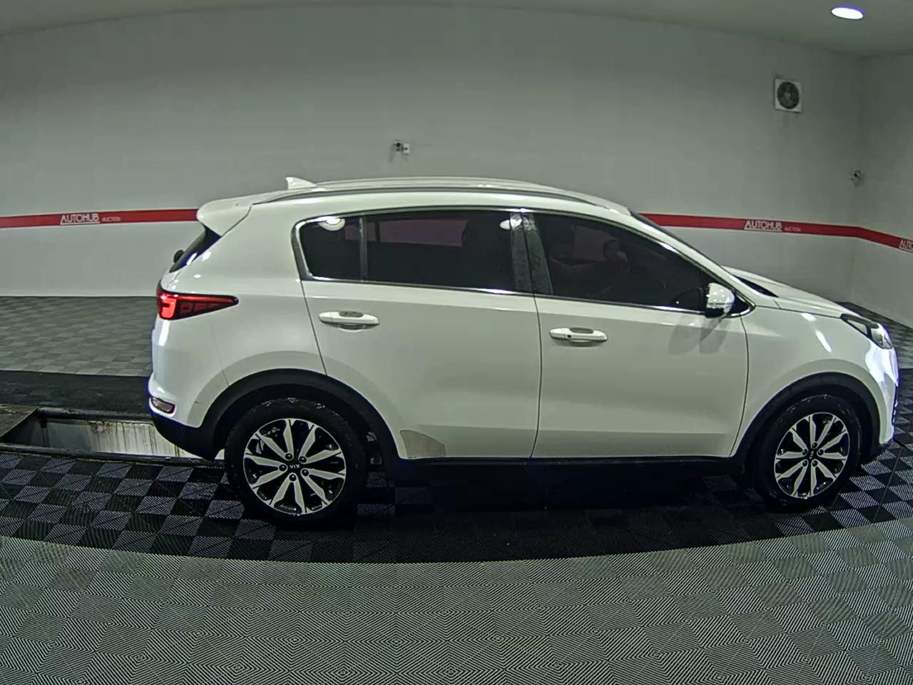 2016 - kia sportage