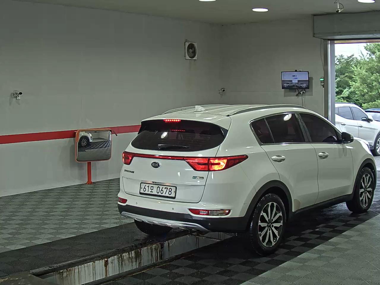 2016 - kia sportage