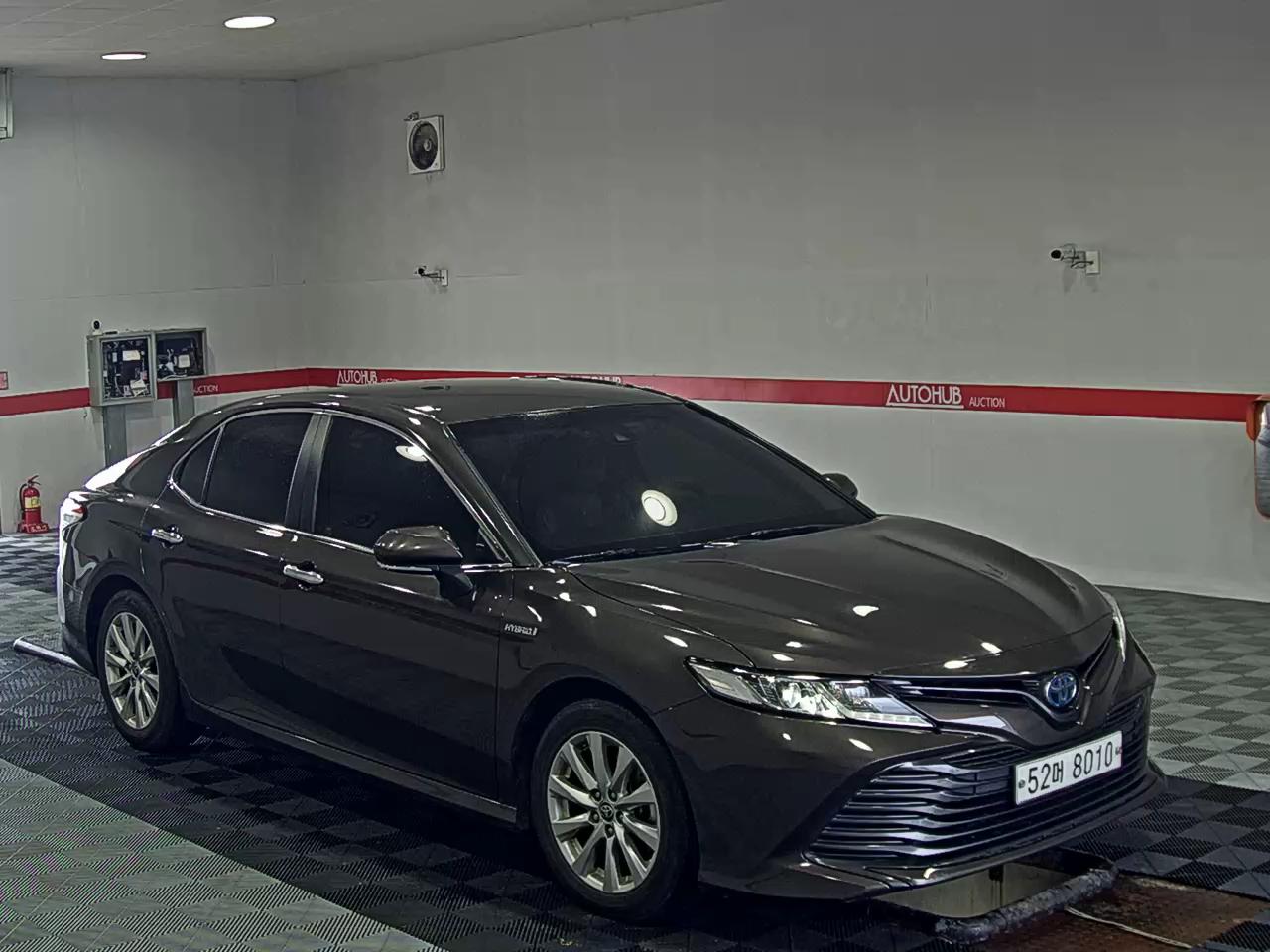 2020 - toyota camry