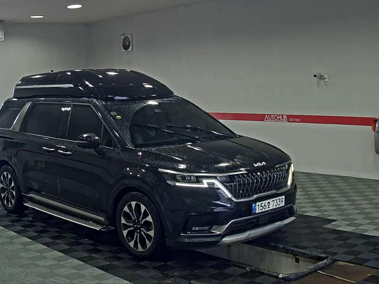 2022 - kia carnival