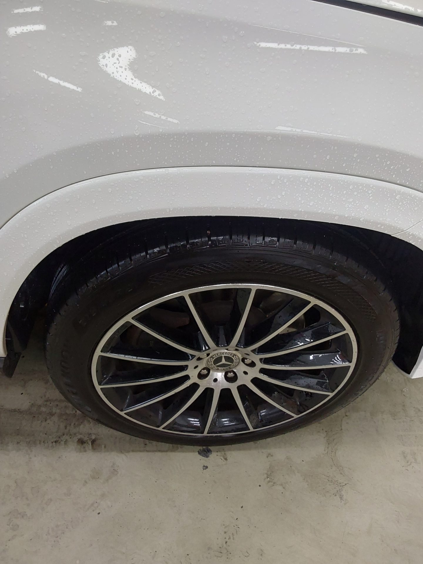 Mercedes-Benz Gle 400D 2022 — صورة 21