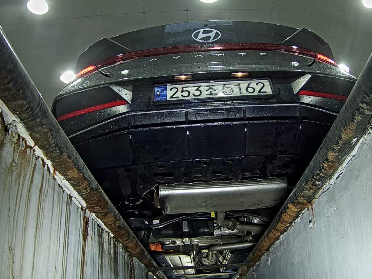 2024 - hyundai avante