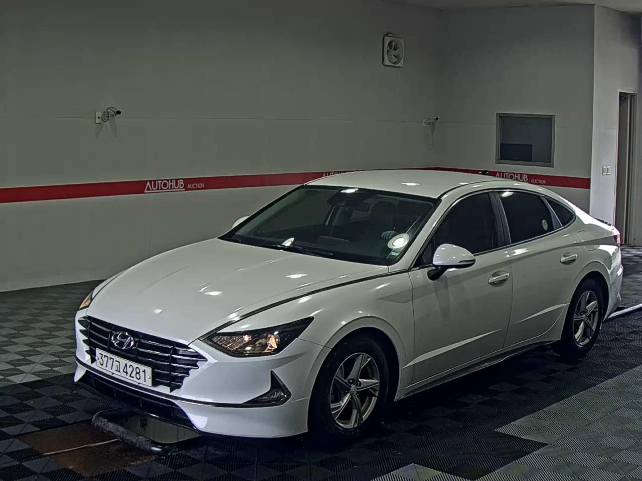 HYUNDAI SONATA (DN8) RENTAL CAR