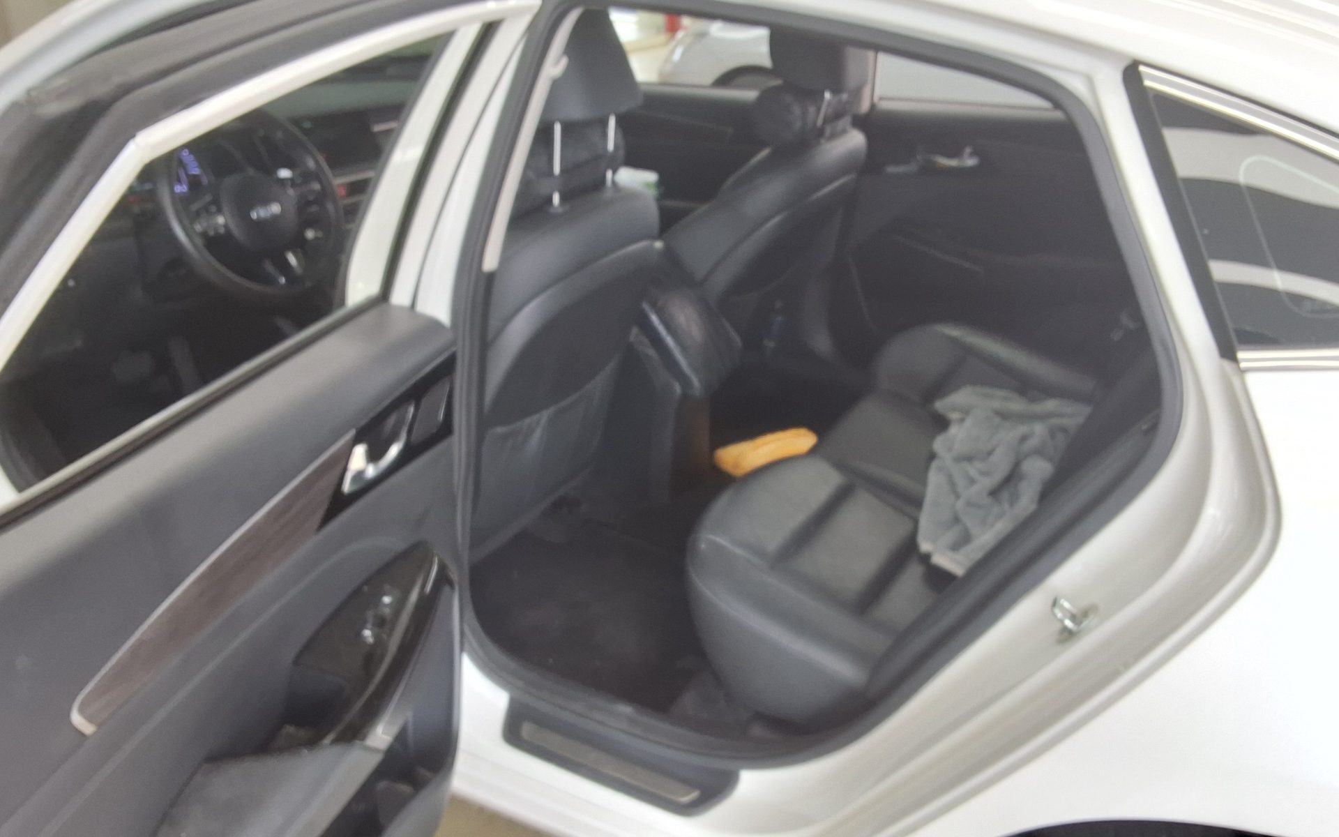 2020 - kia k7