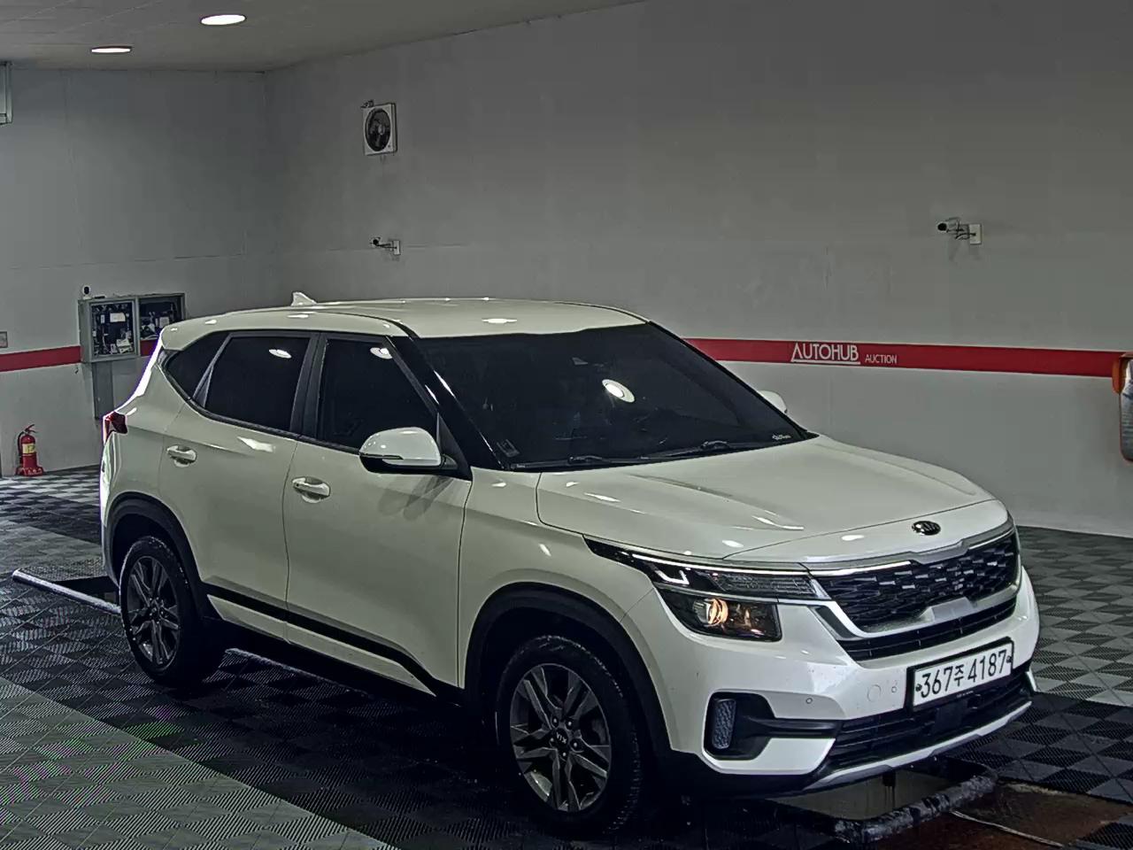 2020 - kia seltos