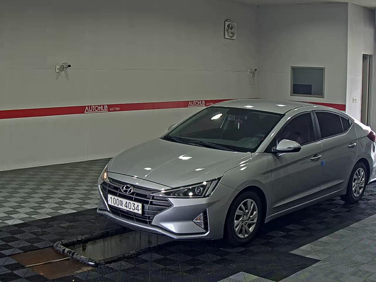 2020 - hyundai avante