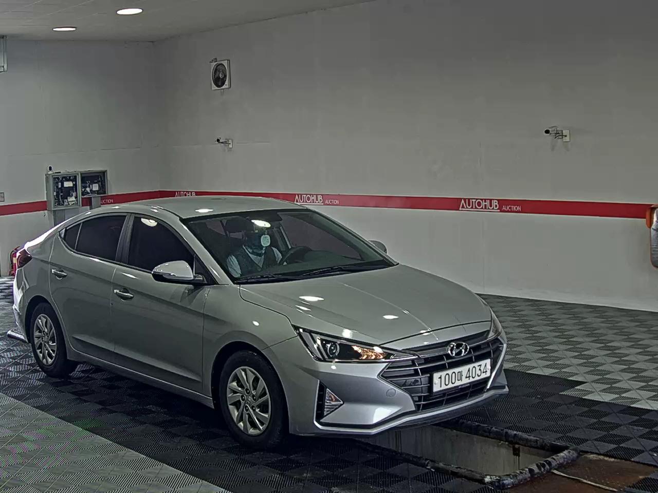 2020 - hyundai avante