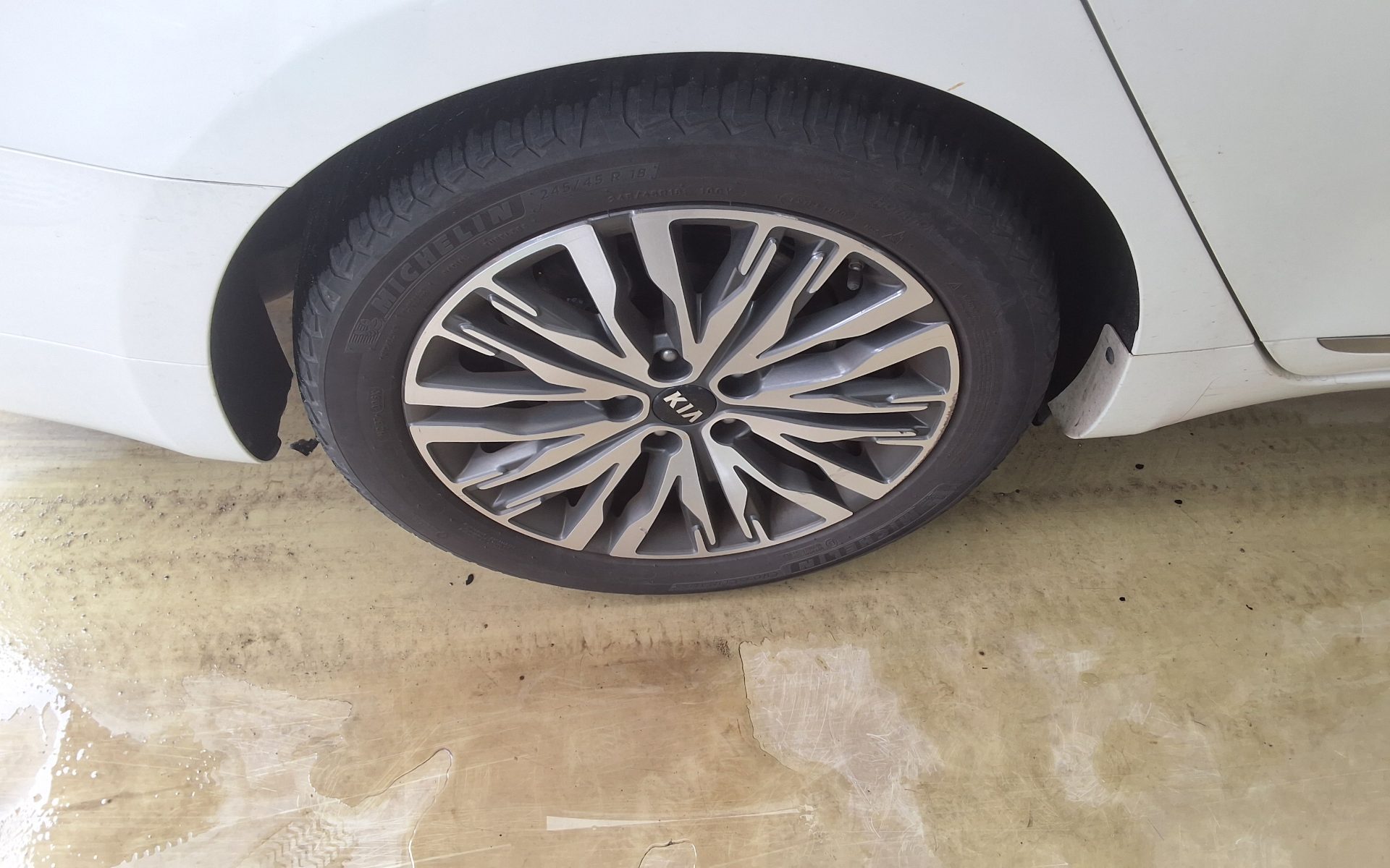 2020 - kia k7